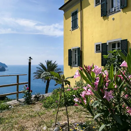 NEW 2022 Hanging Garden Corniglia Exterior foto